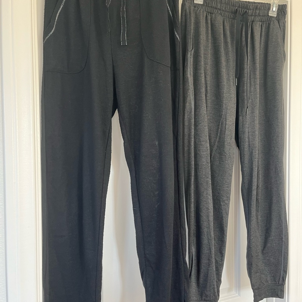 3 pair 1 Black and 1 Gray and 1 Grey Thermal Leggings